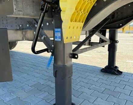 Шмитц Каргобулл САФ 2017 в Дубно на Automoto.ua Серый Шмитц Каргобулл САФ, объемом двигателя 0 л и пробегом 390 тыс. км за 17999 $, фото 53 на Automoto.ua