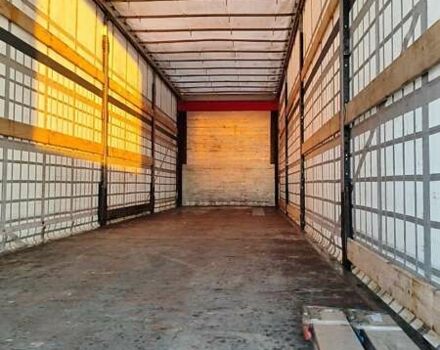 Білий Шмітц Каргобулл Cargobull, об'ємом двигуна 0 л та пробігом 300 тис. км за 12900 $, фото 8 на Automoto.ua