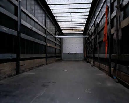 Чорний Шмітц Каргобулл Cargobull, об'ємом двигуна 0 л та пробігом 95 тис. км за 7700 $, фото 6 на Automoto.ua