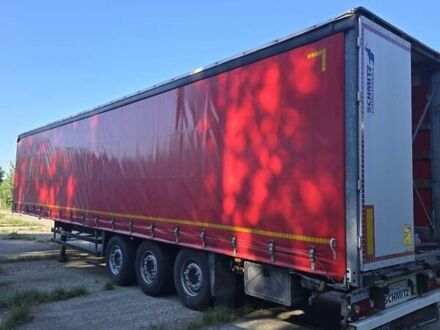 Шмітц Каргобулл Cargobull 2008 у Києві на Automoto.ua Червоний Шмітц Каргобулл Cargobull, об'ємом двигуна 0 л та пробігом 0 тис. км за 10000 $, фото 1 на Automoto.ua