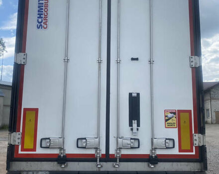 Шмитц Каргобулл Cargobull, объемом двигателя 0 л и пробегом 300 тыс. км за 39000 $, фото 2 на Automoto.ua