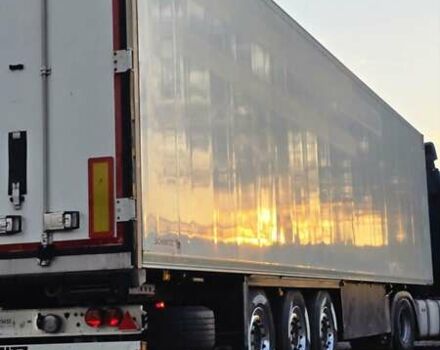 Шмитц Каргобулл Cargobull 2015 в Каменское - Днепродзержинск на Automoto.ua Шмитц Каргобулл Cargobull, объемом двигателя 0 л и пробегом 650 тыс. км за 27900 $, фото 2 на Automoto.ua