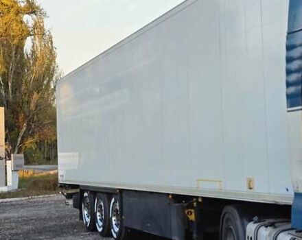 Шмитц Каргобулл Cargobull 2015 в Каменское - Днепродзержинск на Automoto.ua Шмитц Каргобулл Cargobull, объемом двигателя 0 л и пробегом 650 тыс. км за 27900 $, фото 1 на Automoto.ua