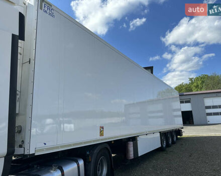 Шмитц Каргобулл Cargobull, объемом двигателя 0 л и пробегом 100 тыс. км за 35500 $, фото 23 на Automoto.ua