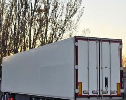 Шмитц Каргобулл Cargobull 2015 в Каменское - Днепродзержинск на Automoto.ua Шмитц Каргобулл Cargobull, объемом двигателя 0 л и пробегом 650 тыс. км за 27900 $, фото 6 на Automoto.ua