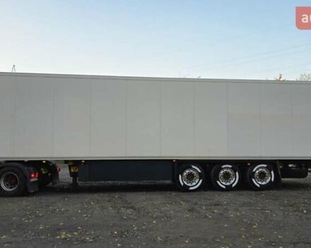 Шмитц Каргобулл Cargobull 2015 в Каменское - Днепродзержинск на Automoto.ua Шмитц Каргобулл Cargobull, объемом двигателя 0 л и пробегом 650 тыс. км за 27900 $, фото 3 на Automoto.ua
