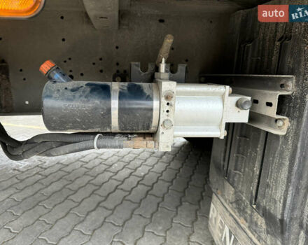 Желтый Шмитц Каргобулл Cargobull, объемом двигателя 0 л и пробегом 350 тыс. км за 10550 $, фото 9 на Automoto.ua