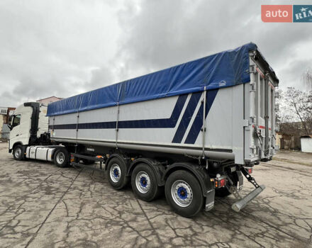 Серый Шмитц Каргобулл Cargobull, объемом двигателя 0 л и пробегом 150 тыс. км за 31296 $, фото 10 на Automoto.ua
