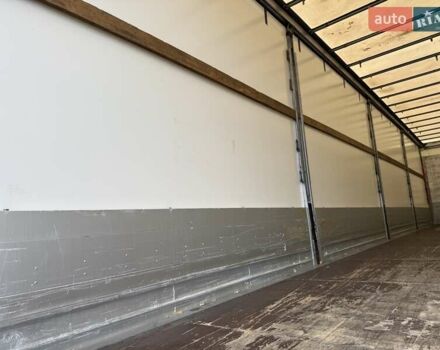 Сірий Шмітц Каргобулл Cargobull, об'ємом двигуна 0 л та пробігом 500 тис. км за 12900 $, фото 7 на Automoto.ua