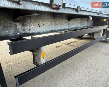 Сірий Шмітц Каргобулл Cargobull, об'ємом двигуна 0 л та пробігом 500 тис. км за 12900 $, фото 13 на Automoto.ua