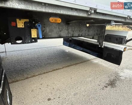 Сірий Шмітц Каргобулл Cargobull, об'ємом двигуна 0 л та пробігом 500 тис. км за 12900 $, фото 22 на Automoto.ua