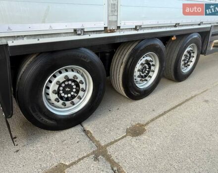 Сірий Шмітц Каргобулл Cargobull, об'ємом двигуна 0 л та пробігом 500 тис. км за 12900 $, фото 11 на Automoto.ua