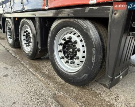 Серый Шмитц Каргобулл Cargobull, объемом двигателя 0 л и пробегом 231 тыс. км за 14900 $, фото 6 на Automoto.ua
