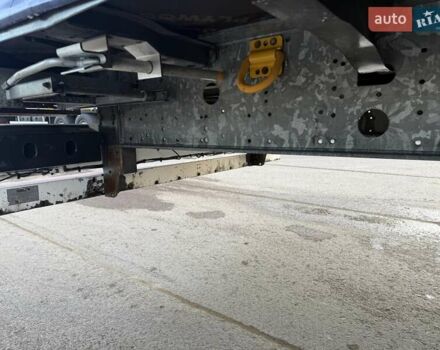 Серый Шмитц Каргобулл Cargobull, объемом двигателя 0 л и пробегом 231 тыс. км за 14900 $, фото 10 на Automoto.ua