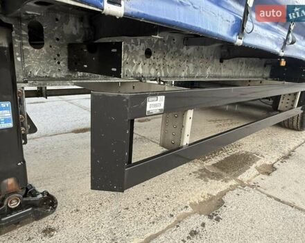 Серый Шмитц Каргобулл Cargobull, объемом двигателя 0 л и пробегом 231 тыс. км за 14900 $, фото 8 на Automoto.ua