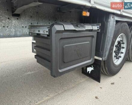 Серый Шмитц Каргобулл Cargobull, объемом двигателя 0 л и пробегом 400 тыс. км за 13300 $, фото 14 на Automoto.ua