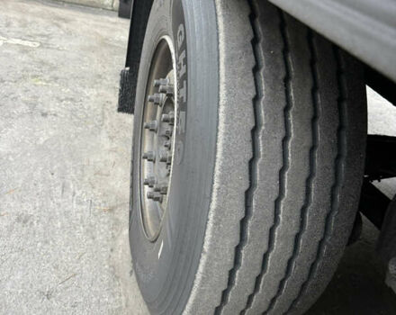 Серый Шмитц Каргобулл Cargobull, объемом двигателя 0 л и пробегом 250 тыс. км за 14999 $, фото 3 на Automoto.ua