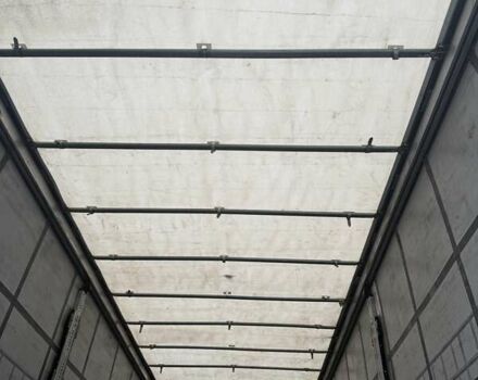 Серый Шмитц Каргобулл Cargobull, объемом двигателя 0 л и пробегом 400 тыс. км за 13300 $, фото 5 на Automoto.ua