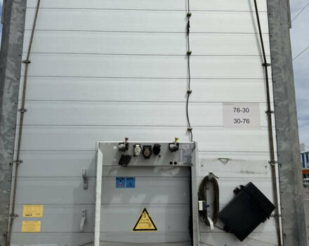 Серый Шмитц Каргобулл Cargobull, объемом двигателя 0 л и пробегом 250 тыс. км за 15999 $, фото 20 на Automoto.ua