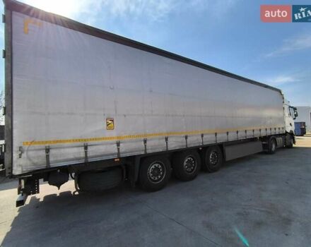 Серый Шмитц Каргобулл Cargobull, объемом двигателя 0 л и пробегом 200 тыс. км за 24500 $, фото 1 на Automoto.ua