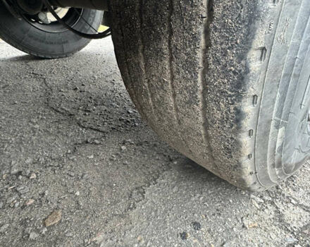 Шмитц Каргобулл Gotha 2011 в Арцизе на Automoto.ua Красный Шмитц Каргобулл Gotha, объемом двигателя 0 л и пробегом 100 тыс. км за 31999 $, фото 5 на Automoto.ua