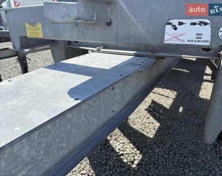 Сірий Шмітц Каргобулл Gotha, об'ємом двигуна 0 л та пробігом 50 тис. км за 12900 $, фото 8 на Automoto.ua