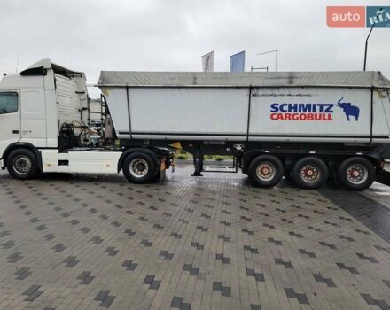 Серый Шмитц Каргобулл Gotha, объемом двигателя 0 л и пробегом 124 тыс. км за 15400 $, фото 1 на Automoto.ua