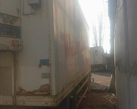 Белый Шмитц Каргобулл KO, объемом двигателя 0 л и пробегом 0 тыс. км за 2000 $, фото 3 на Automoto.ua