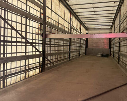 Шмитц Каргобулл SB, объемом двигателя 0 л и пробегом 288 тыс. км за 10200 $, фото 13 на Automoto.ua