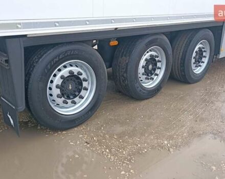 Белый Шмитц Каргобулл SCB S3B, объемом двигателя 0 л и пробегом 300 тыс. км за 27000 $, фото 6 на Automoto.ua