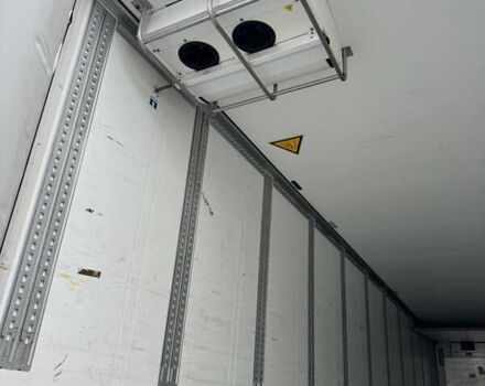 Білий Шмітц Каргобулл SCB S3B, об'ємом двигуна 0 л та пробігом 200 тис. км за 33500 $, фото 32 на Automoto.ua