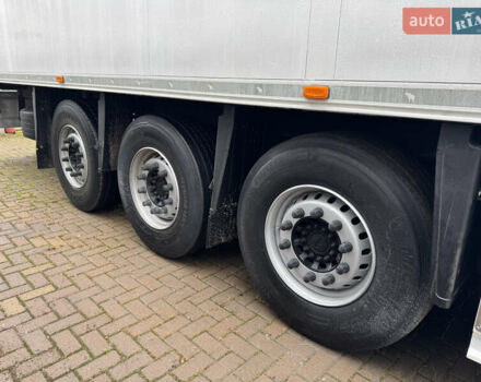 Білий Шмітц Каргобулл SCB S3B, об'ємом двигуна 0 л та пробігом 200 тис. км за 33500 $, фото 11 на Automoto.ua