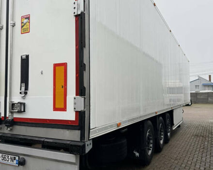 Білий Шмітц Каргобулл SCB S3B, об'ємом двигуна 0 л та пробігом 200 тис. км за 33500 $, фото 16 на Automoto.ua