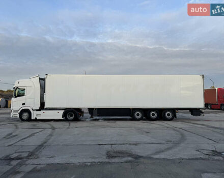 Білий Шмітц Каргобулл SCB S3B, об'ємом двигуна 0 л та пробігом 300 тис. км за 30281 $, фото 5 на Automoto.ua