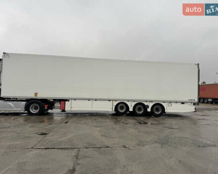 Білий Шмітц Каргобулл SCB S3B, об'ємом двигуна 0 л та пробігом 200 тис. км за 30792 $, фото 2 на Automoto.ua