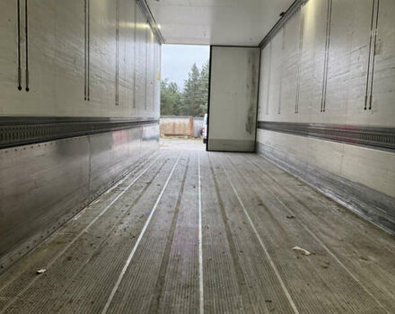 Білий Шмітц Каргобулл SCB S3B, об'ємом двигуна 0 л та пробігом 200 тис. км за 30792 $, фото 22 на Automoto.ua