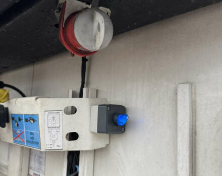 Білий Шмітц Каргобулл SCB S3B, об'ємом двигуна 0 л та пробігом 200 тис. км за 30792 $, фото 28 на Automoto.ua