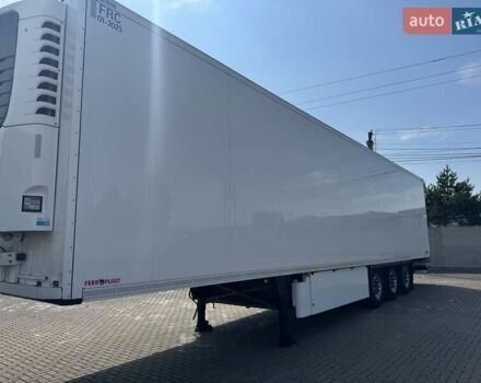 Білий Шмітц Каргобулл SCB S3B, об'ємом двигуна 0 л та пробігом 390 тис. км за 37000 $, фото 4 на Automoto.ua