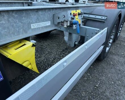 Сірий Шмітц Каргобулл SCB S3B, об'ємом двигуна 0 л та пробігом 200 тис. км за 15900 $, фото 14 на Automoto.ua