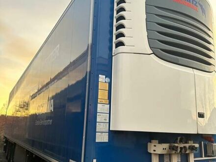 Синий Шмитц Каргобулл SCB S3B, объемом двигателя 0 л и пробегом 424 тыс. км за 31335 $, фото 1 на Automoto.ua