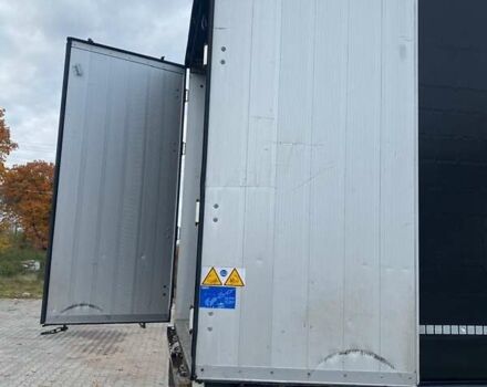 Чорний Шмітц Каргобулл SCB S3T, об'ємом двигуна 0 л та пробігом 236 тис. км за 17500 $, фото 21 на Automoto.ua