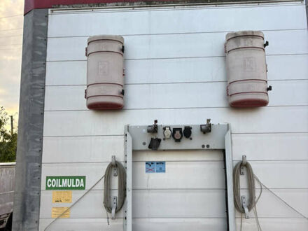 Червоний Шмітц Каргобулл SCB S3T, об'ємом двигуна 0 л та пробігом 400 тис. км за 14000 $, фото 1 на Automoto.ua