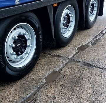 Серый Шмитц Каргобулл SCB S3T, объемом двигателя 0 л и пробегом 1 тыс. км за 12000 $, фото 34 на Automoto.ua