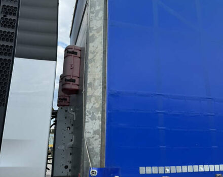Серый Шмитц Каргобулл SCB S3T, объемом двигателя 0 л и пробегом 555 тыс. км за 15924 $, фото 9 на Automoto.ua