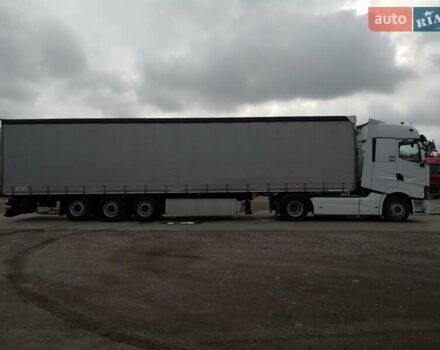 Сірий Шмітц Каргобулл SCB S3T, об'ємом двигуна 0 л та пробігом 200 тис. км за 25494 $, фото 7 на Automoto.ua