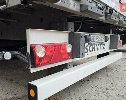Сірий Шмітц Каргобулл SCB S3T, об'ємом двигуна 0 л та пробігом 250 тис. км за 37000 $, фото 4 на Automoto.ua