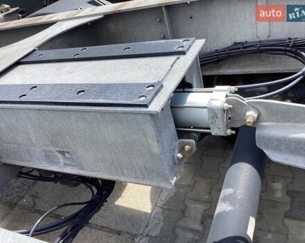 Серый Шмитц Каргобулл SCF, объемом двигателя 0 л и пробегом 100 тыс. км за 25000 $, фото 19 на Automoto.ua