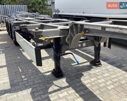 Серый Шмитц Каргобулл SCF, объемом двигателя 0 л и пробегом 100 тыс. км за 25000 $, фото 6 на Automoto.ua