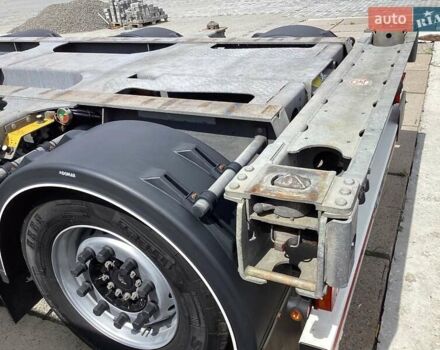 Серый Шмитц Каргобулл SCF, объемом двигателя 0 л и пробегом 100 тыс. км за 25000 $, фото 17 на Automoto.ua