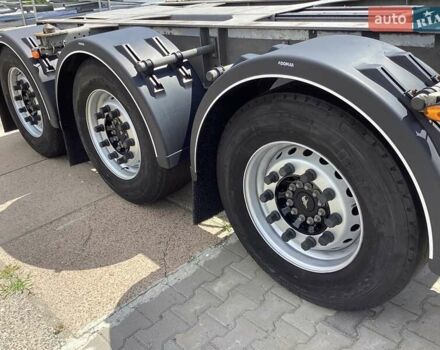 Серый Шмитц Каргобулл SCF, объемом двигателя 0 л и пробегом 100 тыс. км за 25000 $, фото 9 на Automoto.ua